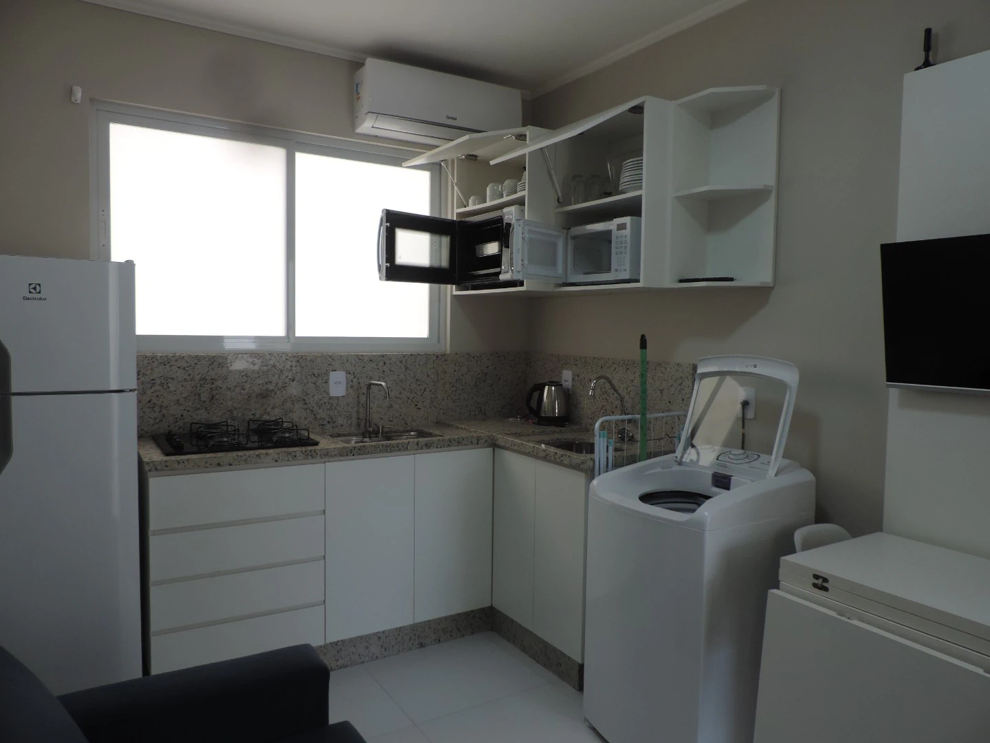 Меблированная квартира 56 м² с 2 спальнями — photo 3