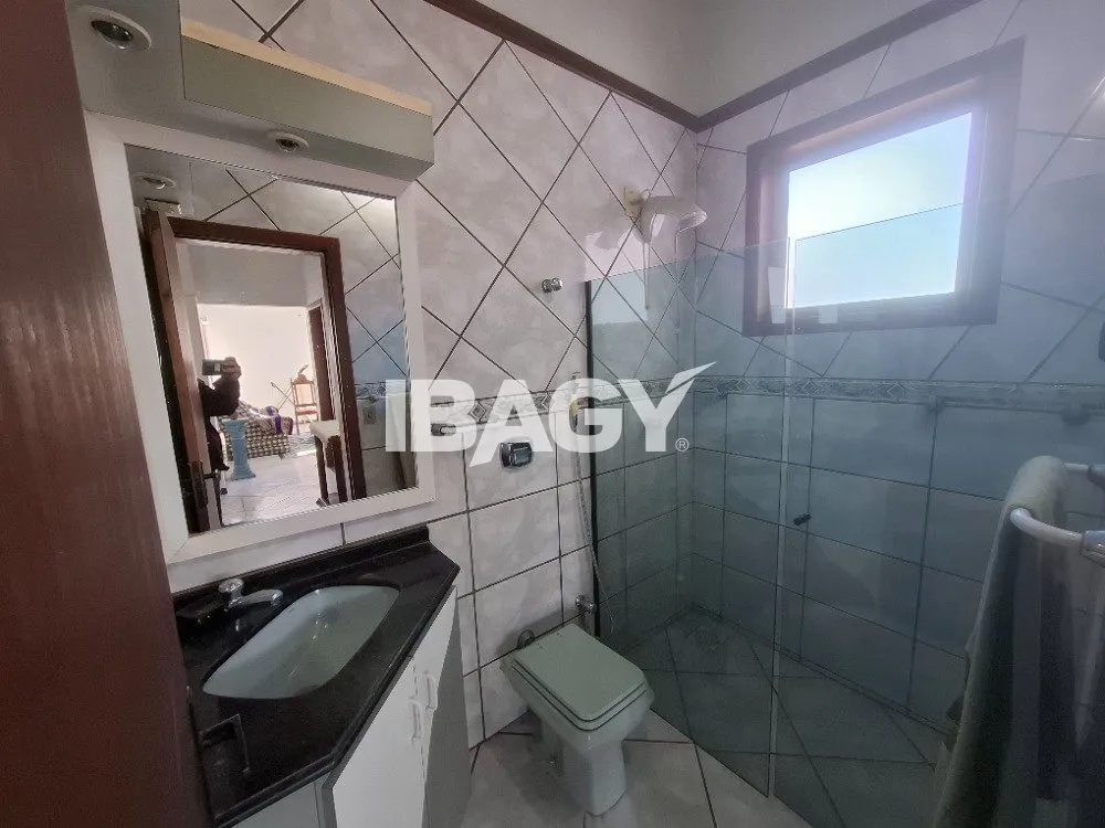 Furnished house with 5 bedrooms, 2 suites and 2 parking — photo 66