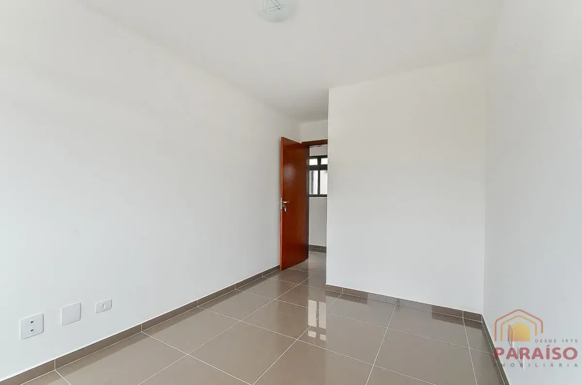 Apartamento sem mobília com 2 quartos e 118 m² — photo 25