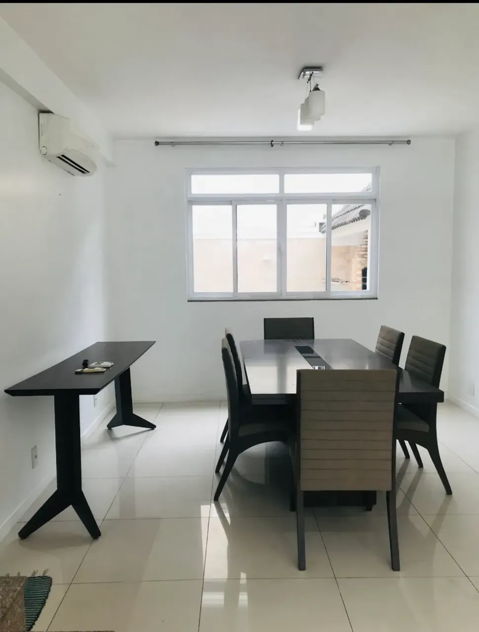 House with 4 bedrooms and 4 bathrooms and a separate kitchen — photo 18