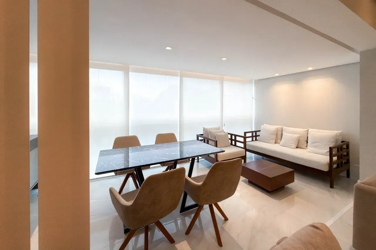 Furnished apartment with 4 bedrooms and 5 bathrooms — photo 10