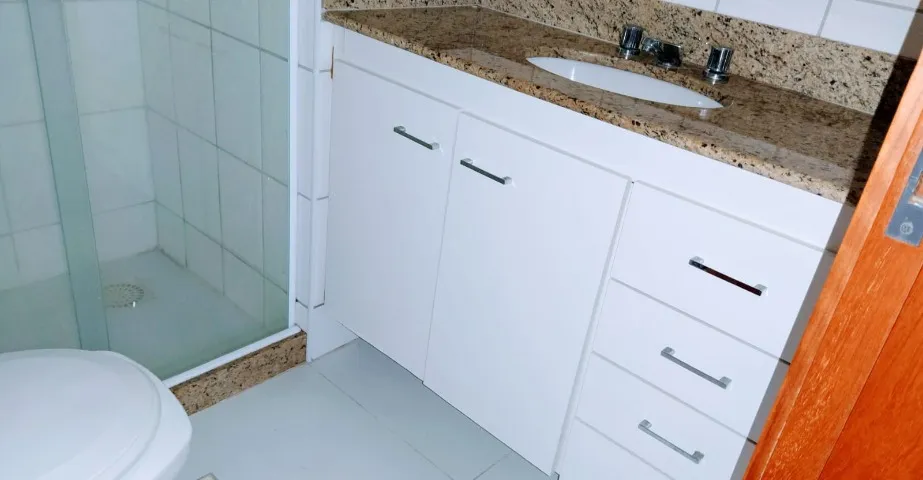 Apartment with 3 bedrooms, 3 bathrooms and a balcony — photo 4
