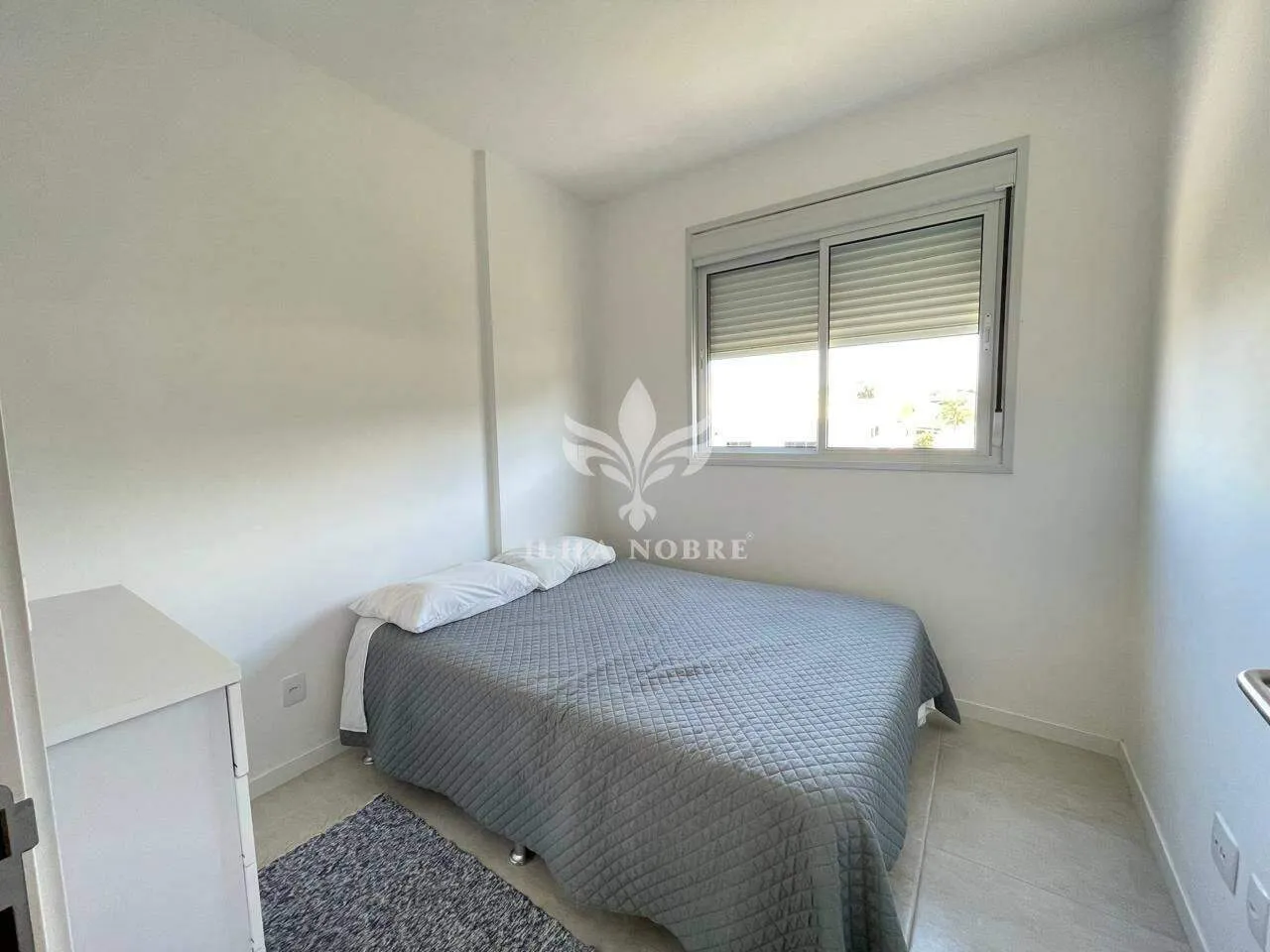 Furnished 3-bedroom apartment with 1 suite and balcony — photo 8