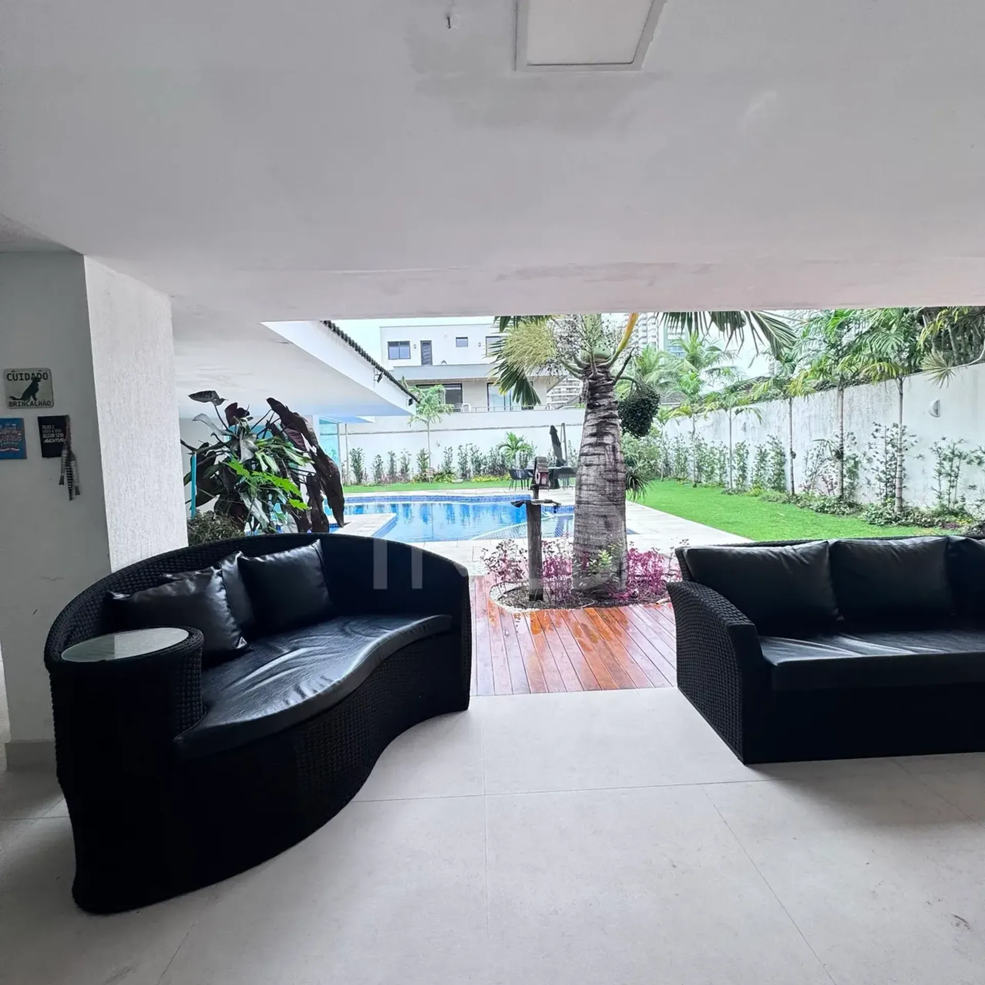 Casa amueblada con 5 dormitorios y 5 baños, balcón acristalado — photo 28