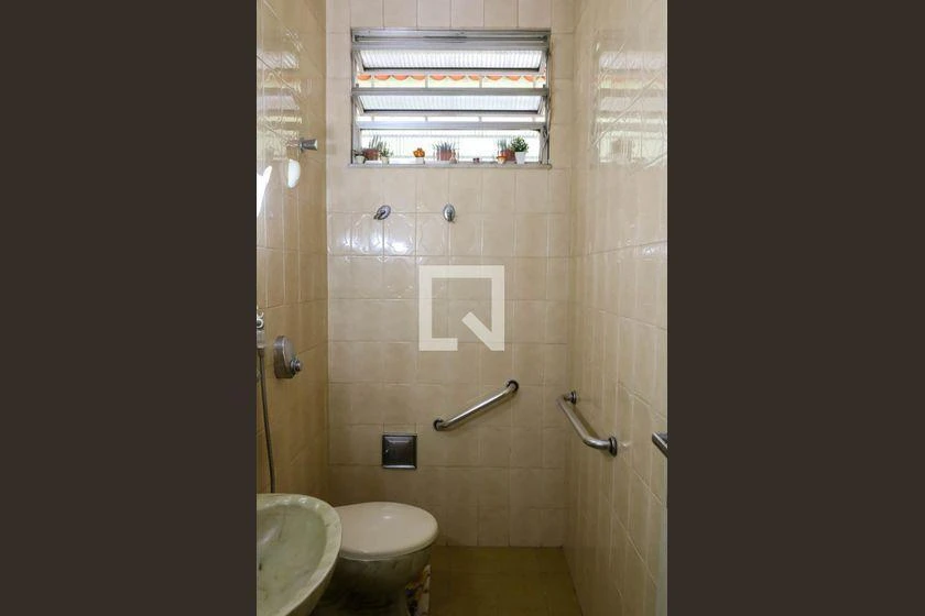 Casa mobiliada com 3 quartos e cozinha fechada a gás — photo 19