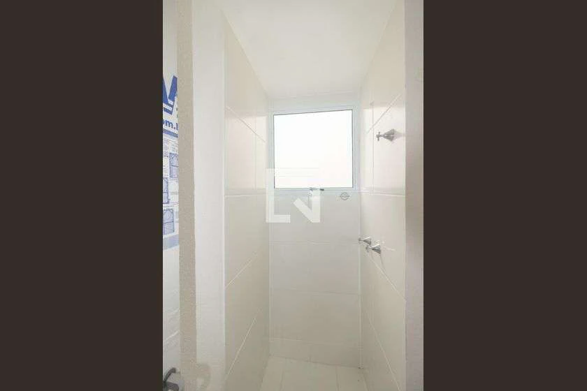 Квартира 40 м² з 2 спальнями та паркомісцем — photo 24