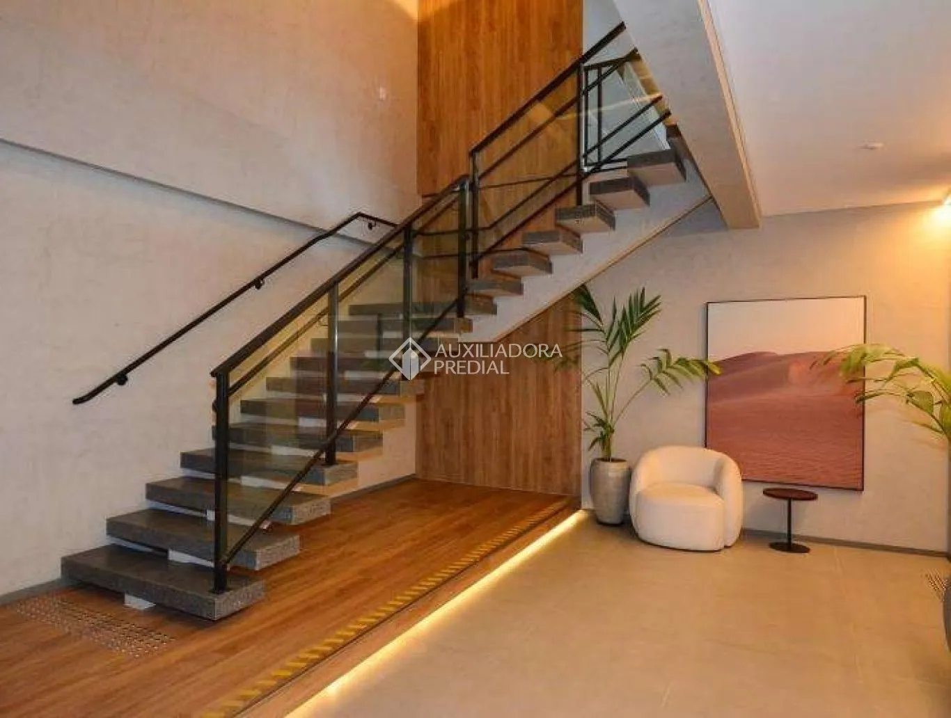 2-bedroom apartment in a building with a gym — photo 40