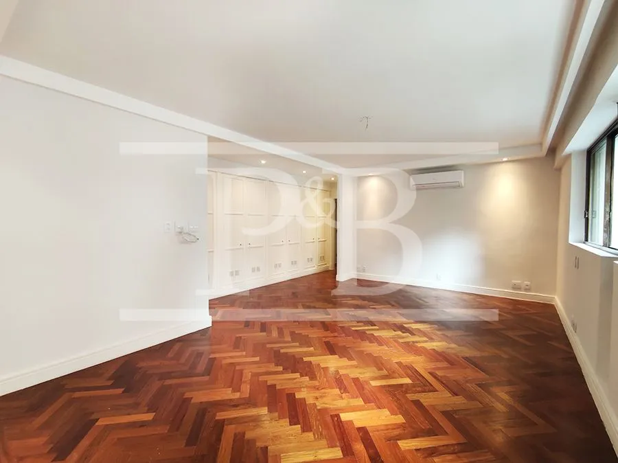 4-bedroom apartment 284 m² with 3 parking spaces — photo 17