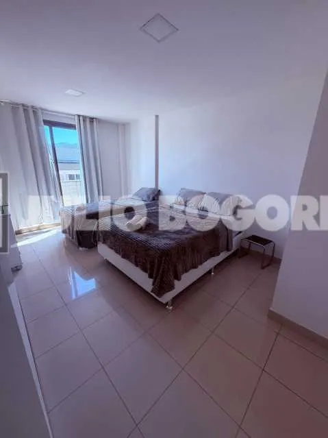 Duplex penthouse 300 m² with 5 bedrooms and 4 parking spots — photo 5