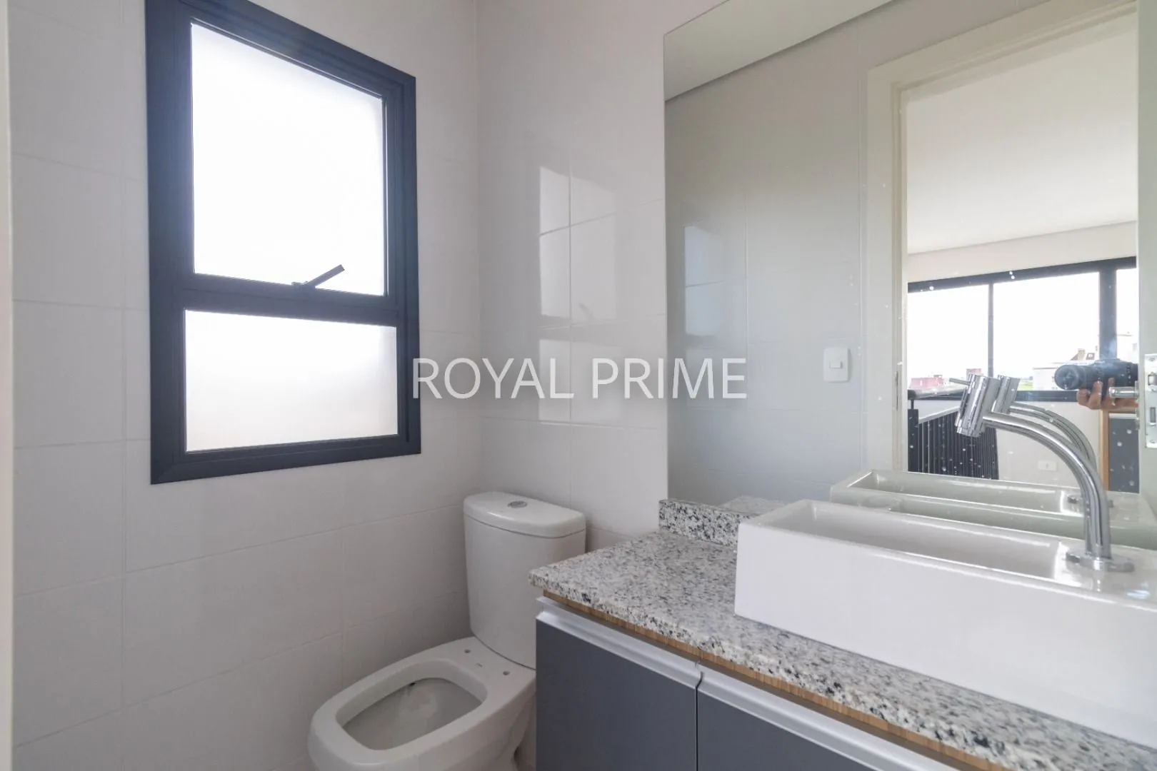 Apartment with open-plan kitchen and 3 en-suites, 97 m² — photo 21