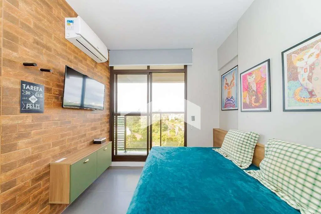 Furnished studio, 21 m², with a home office — photo 12