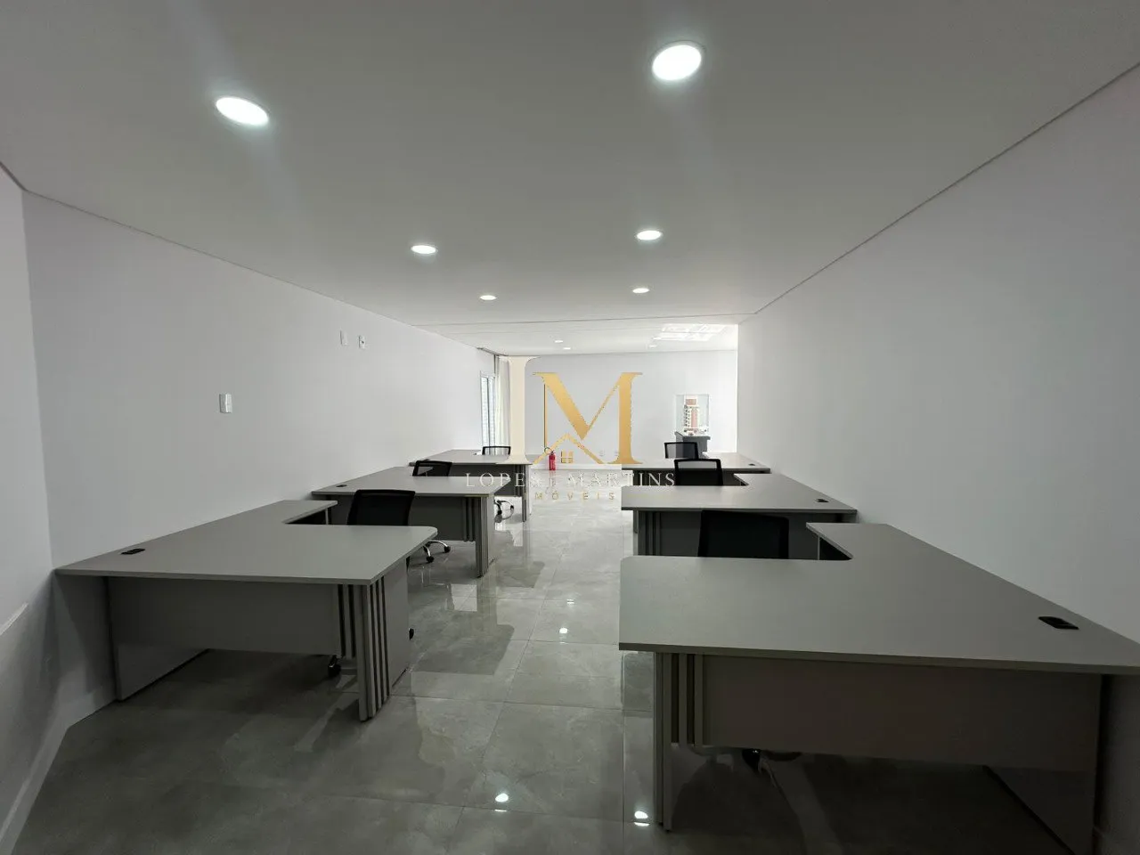 63 m² apartment with a washing machine and a home office — photo 40