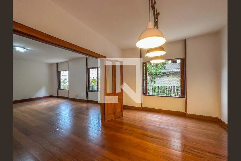 Apartment, 275 m², with a walk-in closet — photo 43