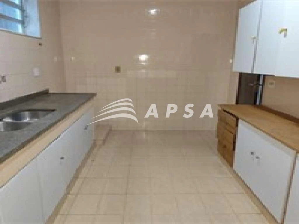Casa de 200 m² com 3 quartos e cozinha fechada — photo 5