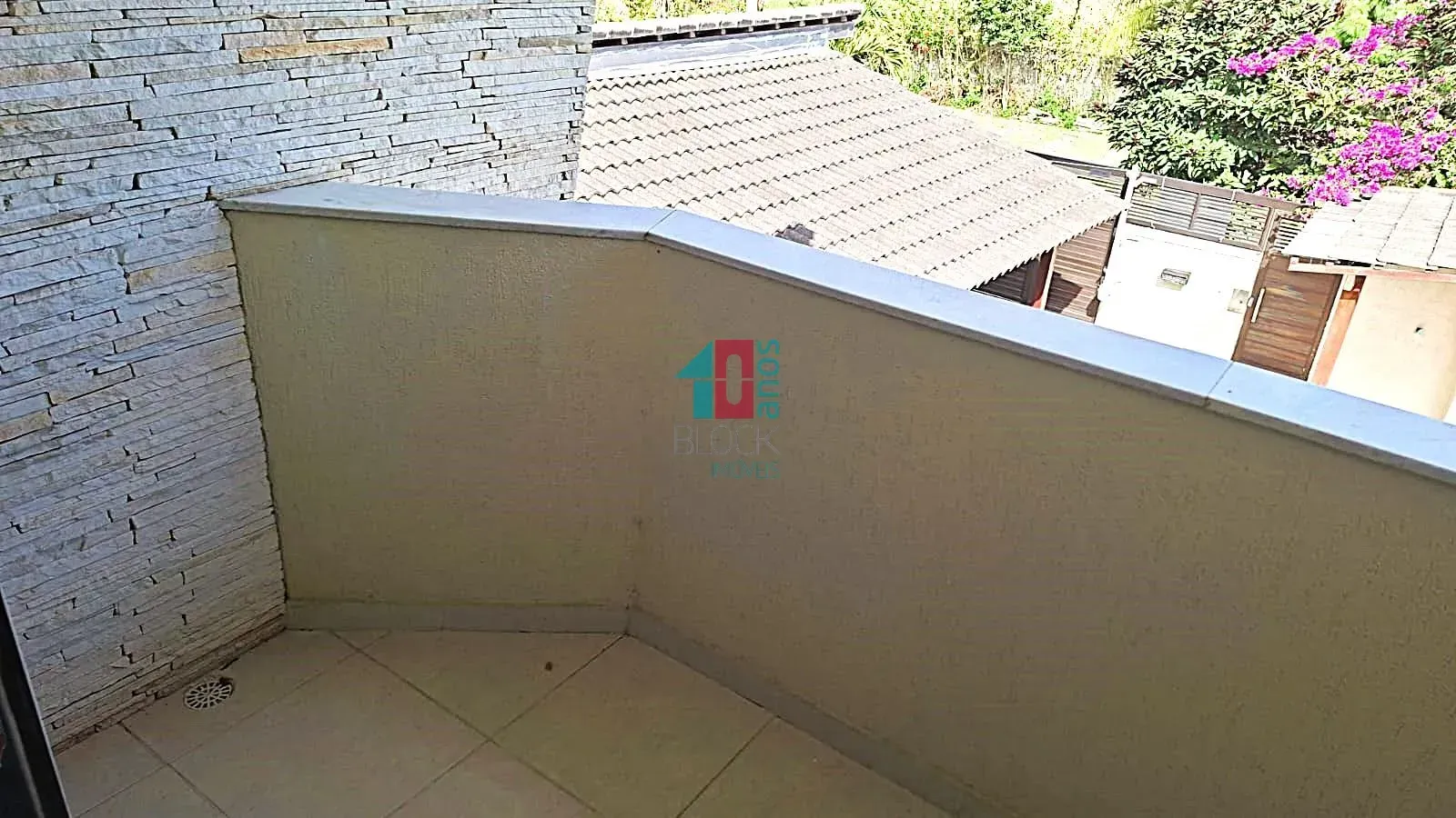Condominium house with 4 bedrooms and closed kitchen — photo 25