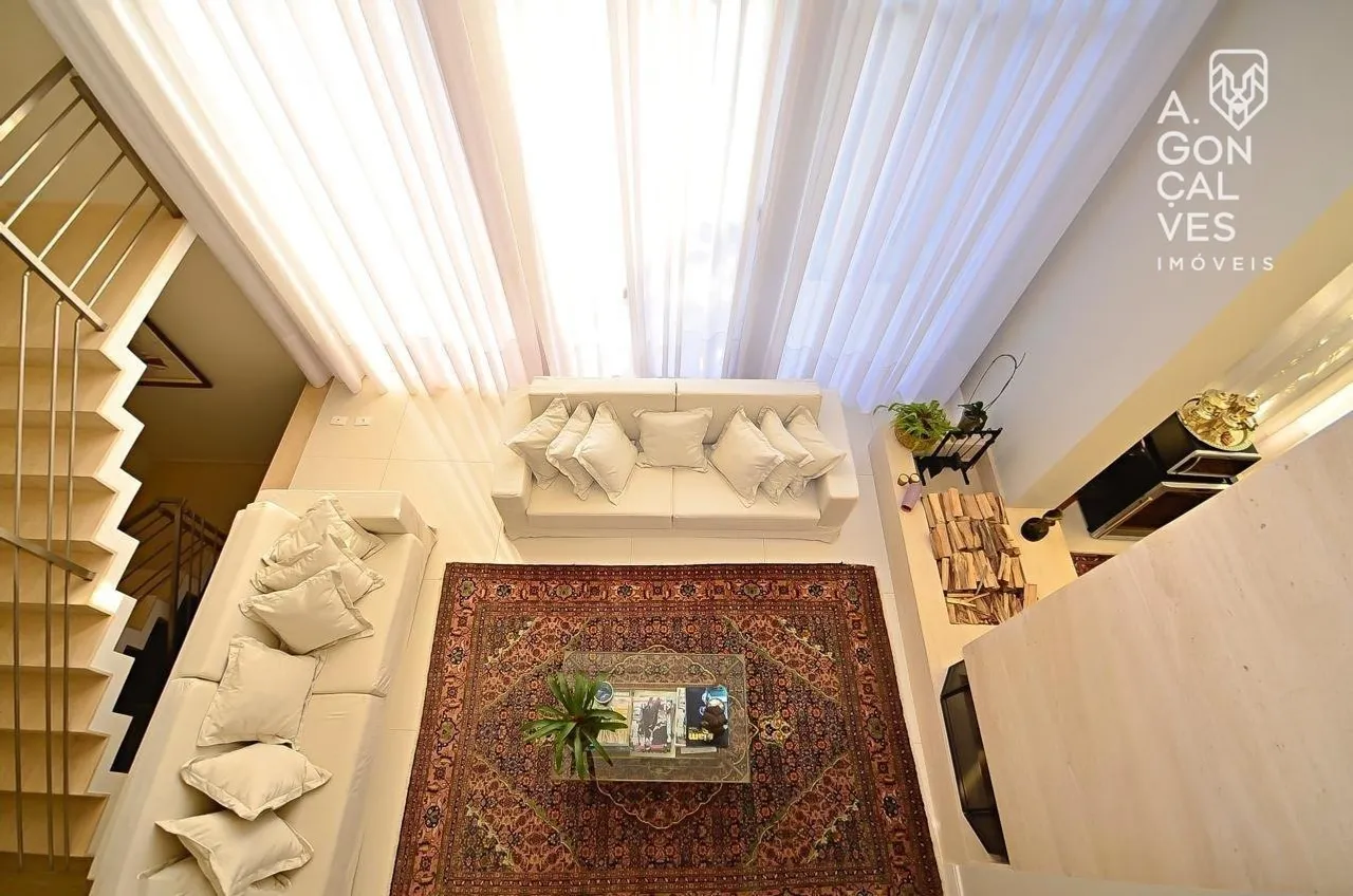 668 m² house with 4 en-suite bedrooms and private garden — photo 7