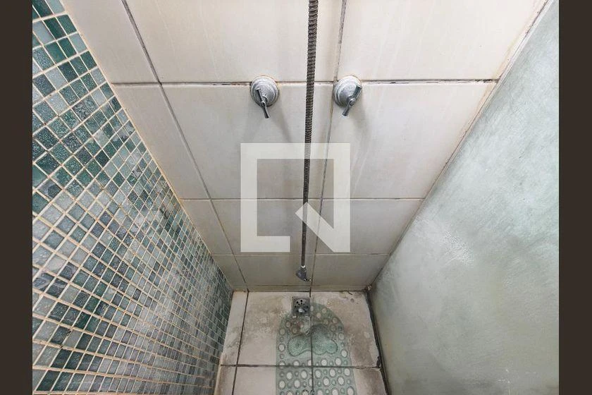 Apartamento de 2 quartos em condomínio com academia — photo 4