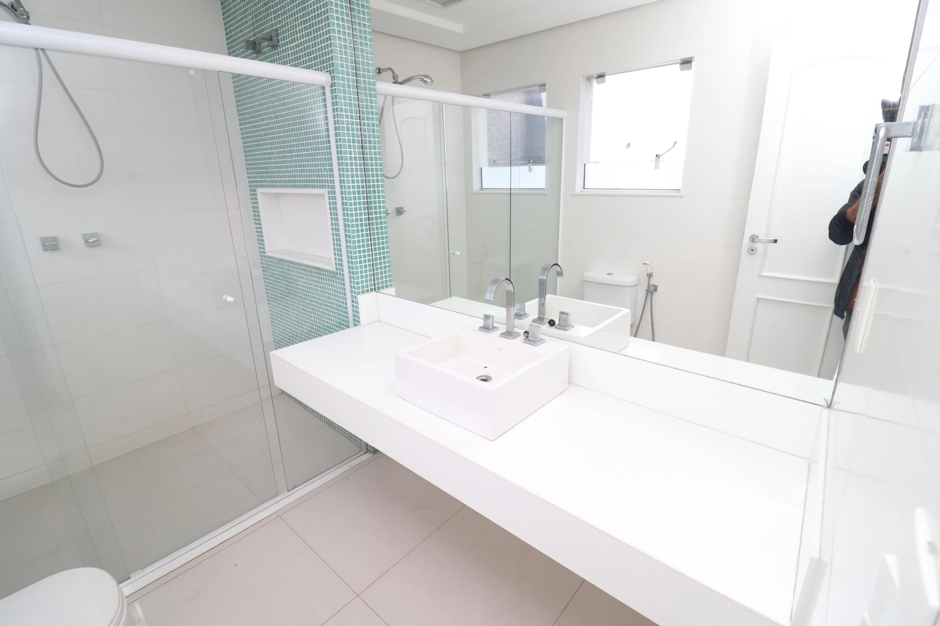 Vestidor y 5 dormitorios: casa de 420 m² — photo 52