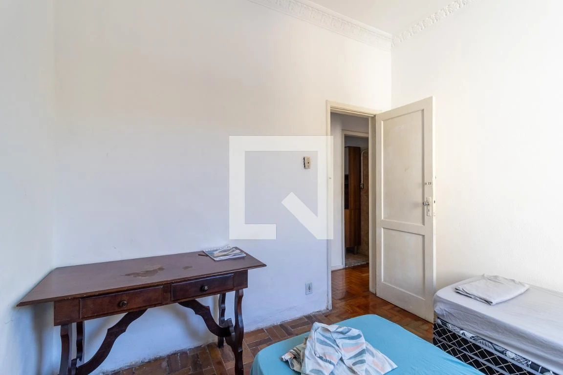 Furnished 2-bedroom apartment with 1 parking spot — photo 17