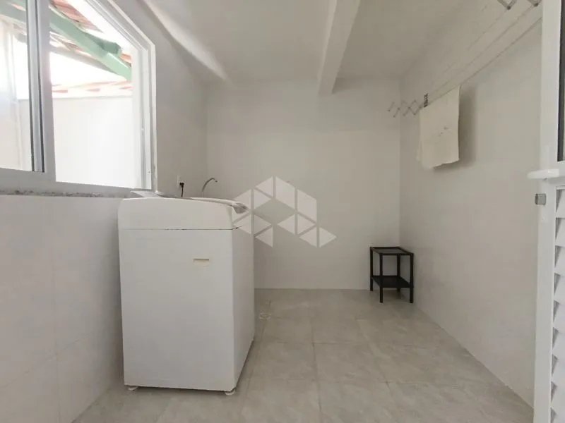 Дом 92 м² с садом и стиральной машиной — photo 11