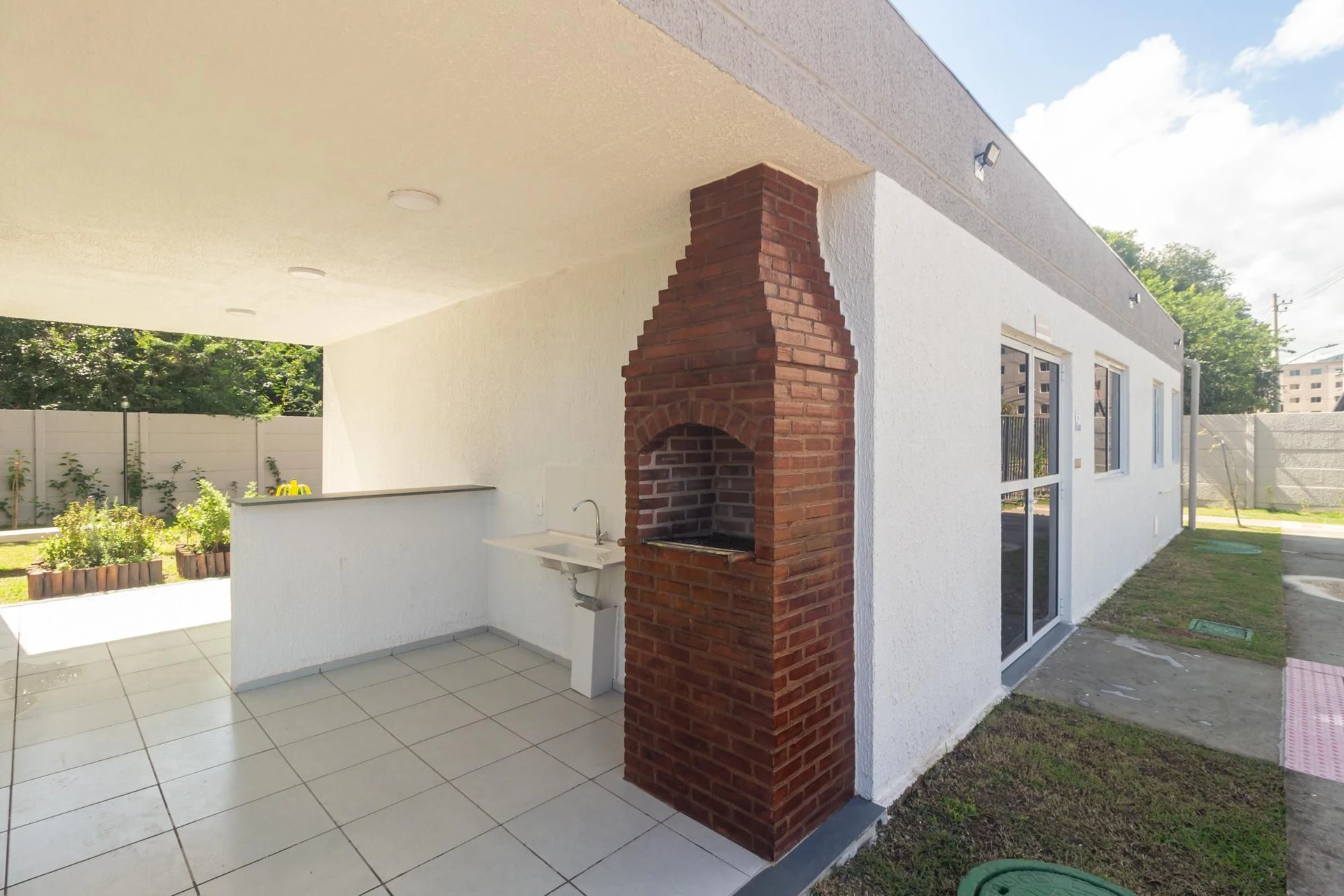 Apartamento para alugar com 2 quartos e 1 banheiro — photo 44