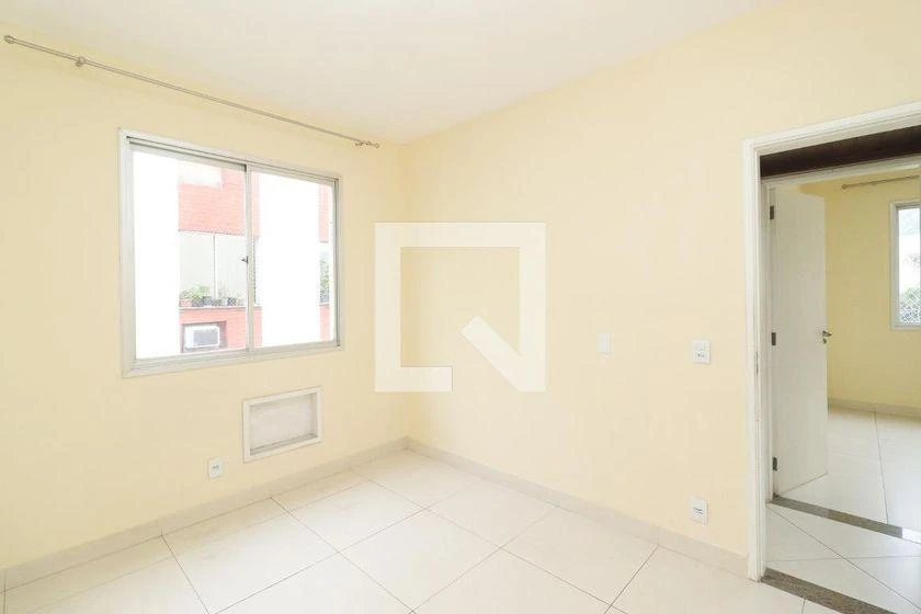 3-bedroom apartment with a mountain view in Rio de Janeiro — photo 31