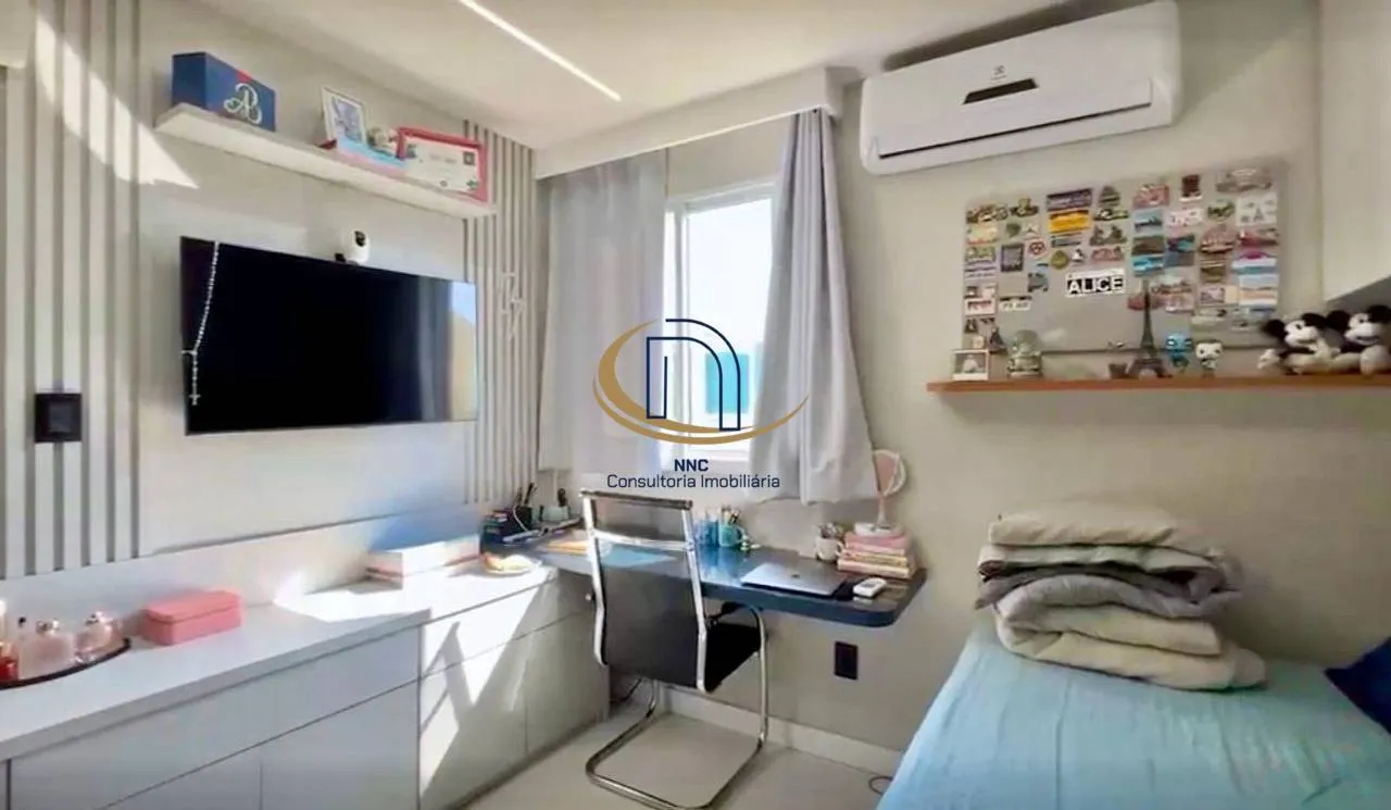 Apartment with 3 bedrooms, 5 bathrooms and 2 parking spots — photo 19
