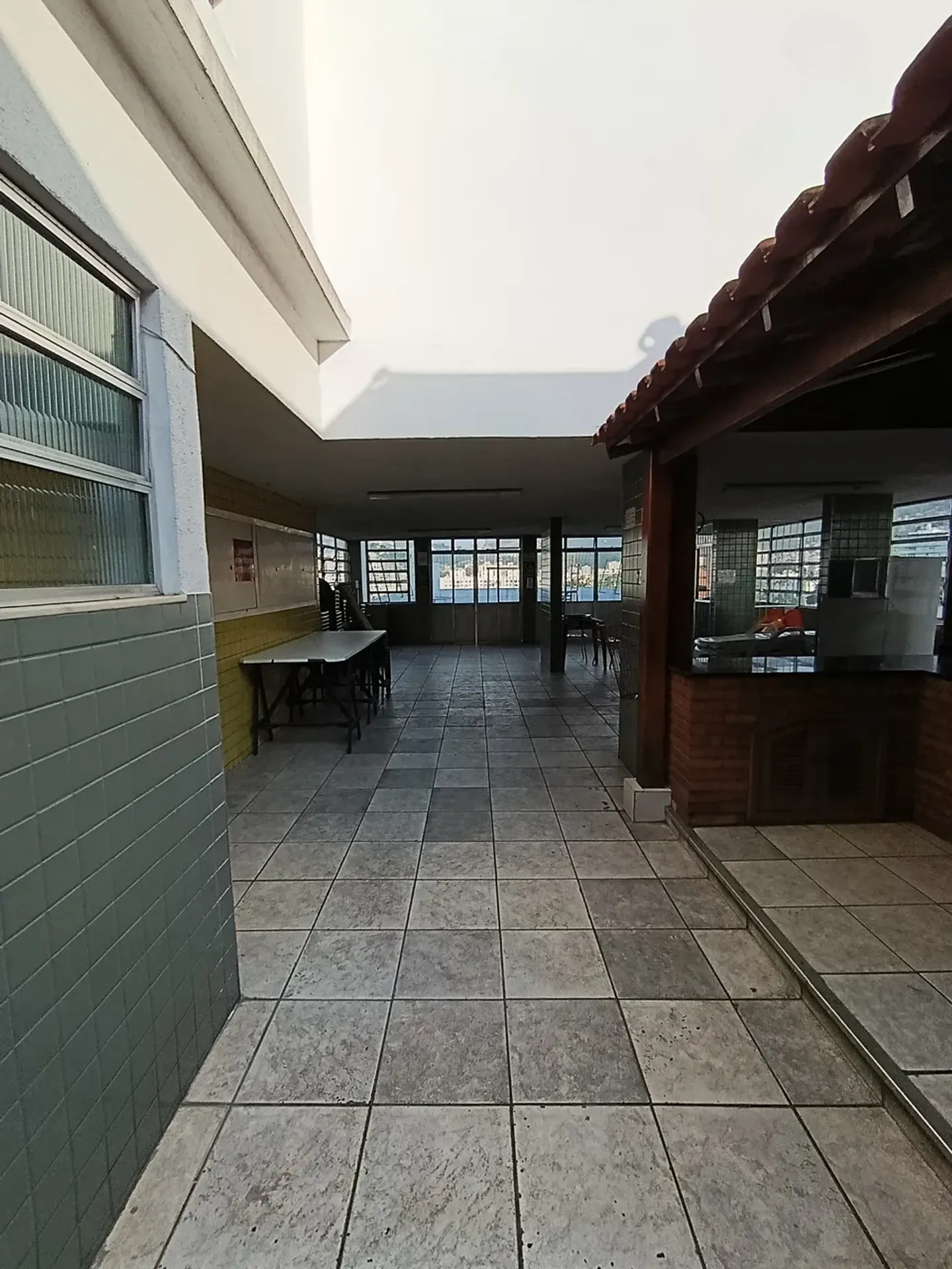 57 m² apartment with 2 bedrooms and 2 bathrooms — photo 22