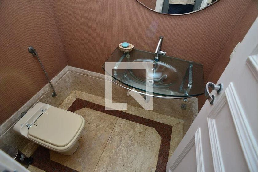 Apartamento de 4 quartos com 215 m² e varanda envidraçada — photo 4