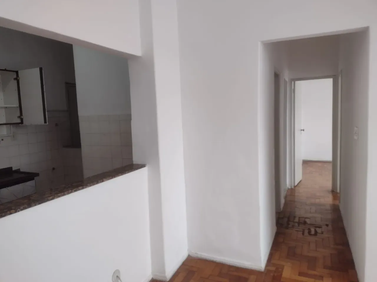 Apartment on the 1st floor with wood or laminate floors — photo 28