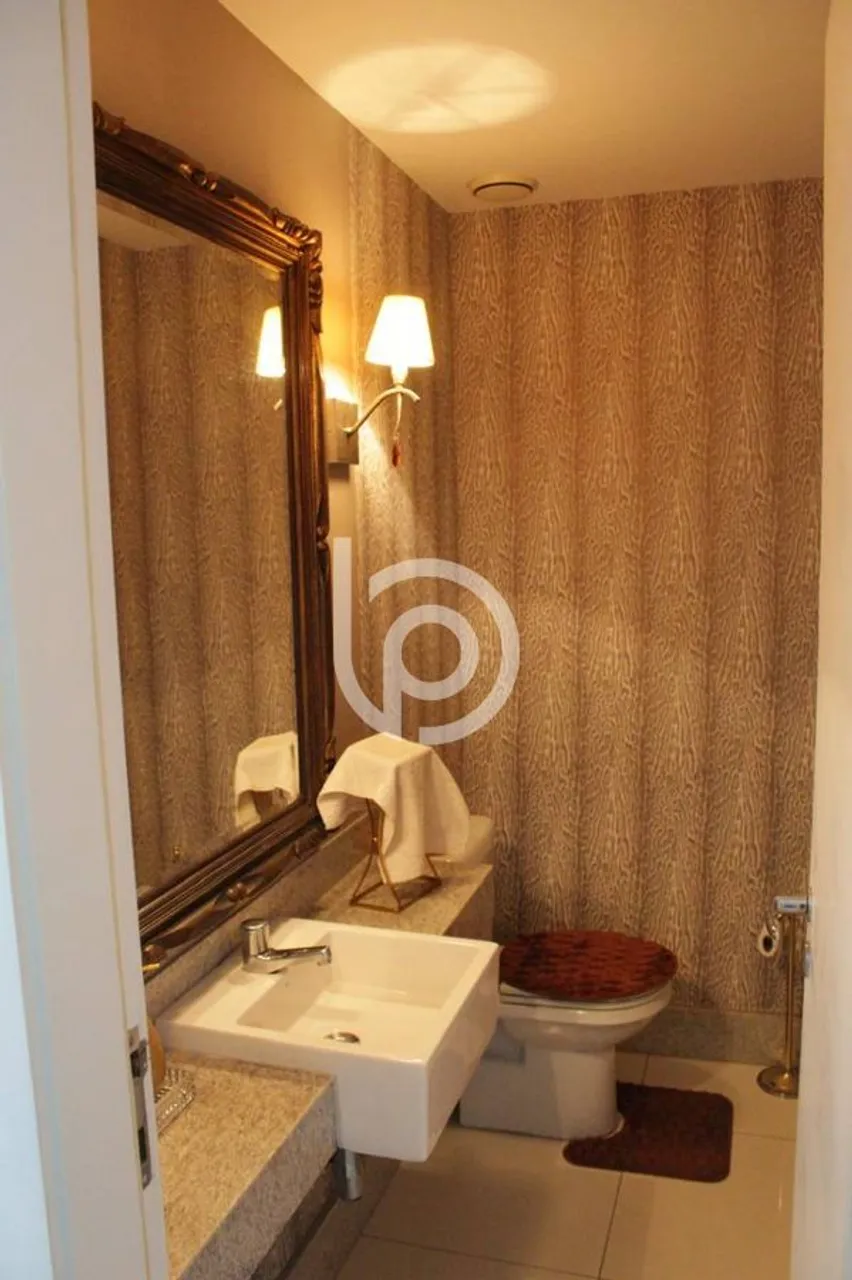 Furnished apartment with a closed kitchen and 4 bedrooms — photo 16