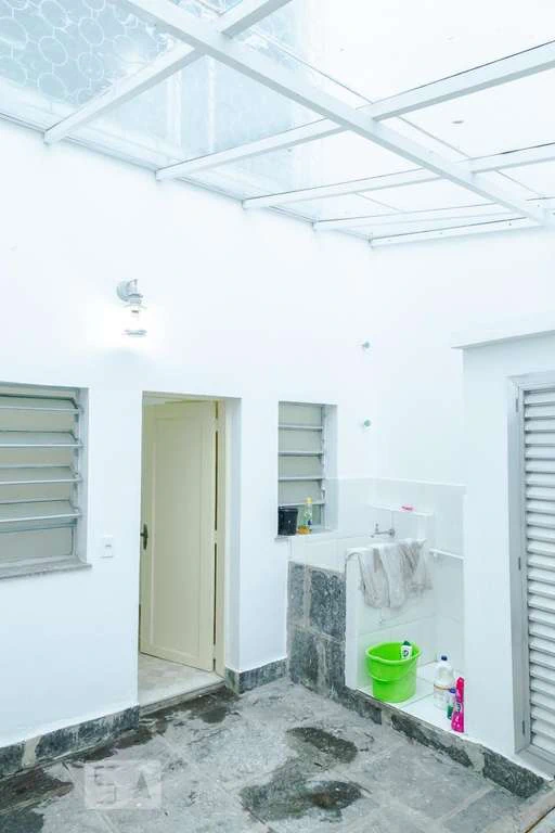 Rental house with 3 bedrooms and 267 m² — photo 29