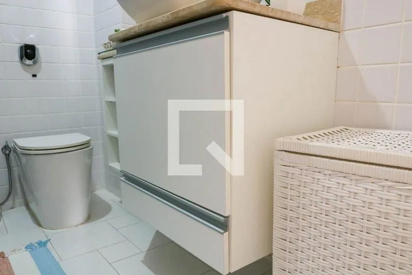Furnished 2-bedroom apartment with 76 m² and open kitchen — photo 22