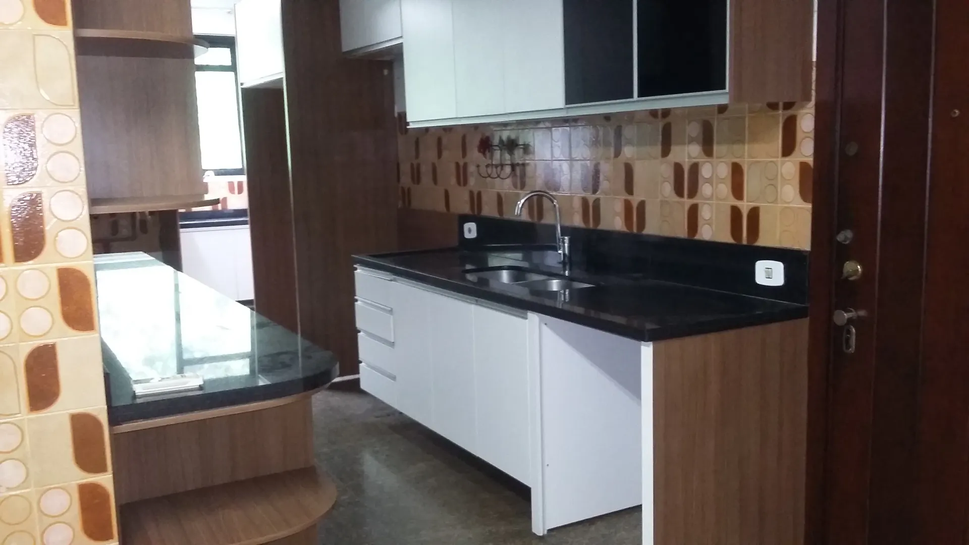 Apartamento de 400 m² com 4 quartos e 5 banheiros — photo 12