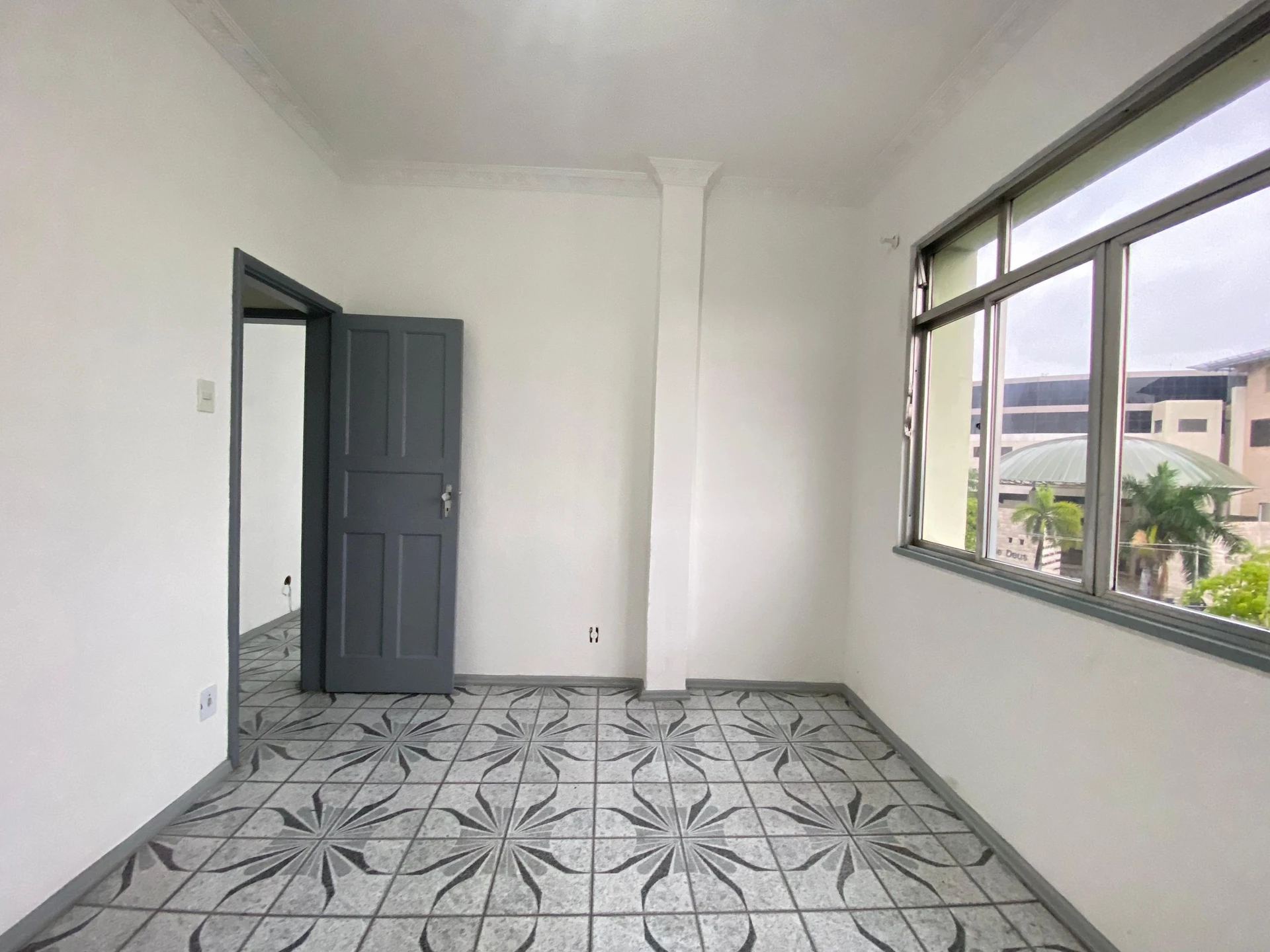 Орендна квартира з 3 спальнями та 1 ванною — photo 43