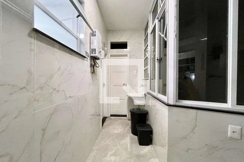 Furnished 90 m² apartment with 2 bedrooms and parking — photo 25
