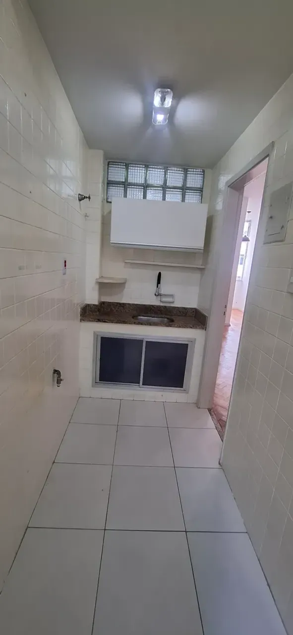Apartment on the 7th floor with wood or laminate floors — photo 9