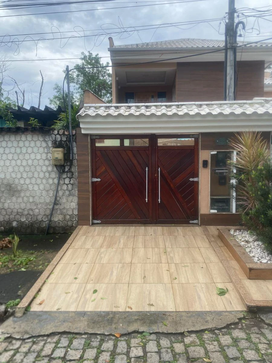House with 1 en-suite bedroom and 1 total bathroom — photo 12