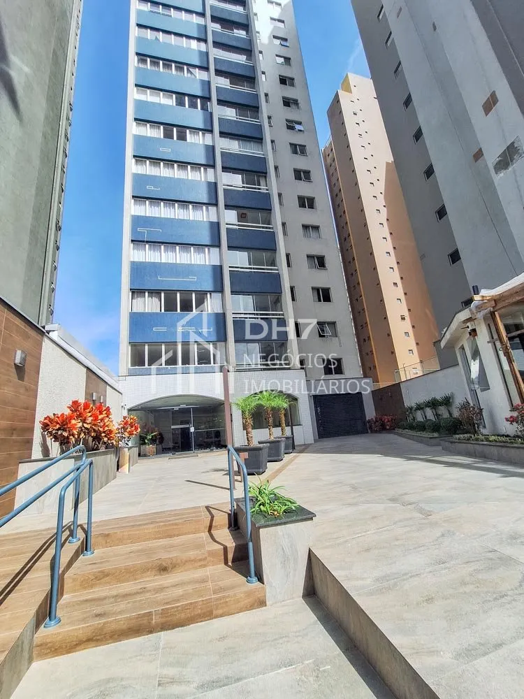 4-bedroom apartment, 2 with their own bathrooms, 199 m² — photo 24