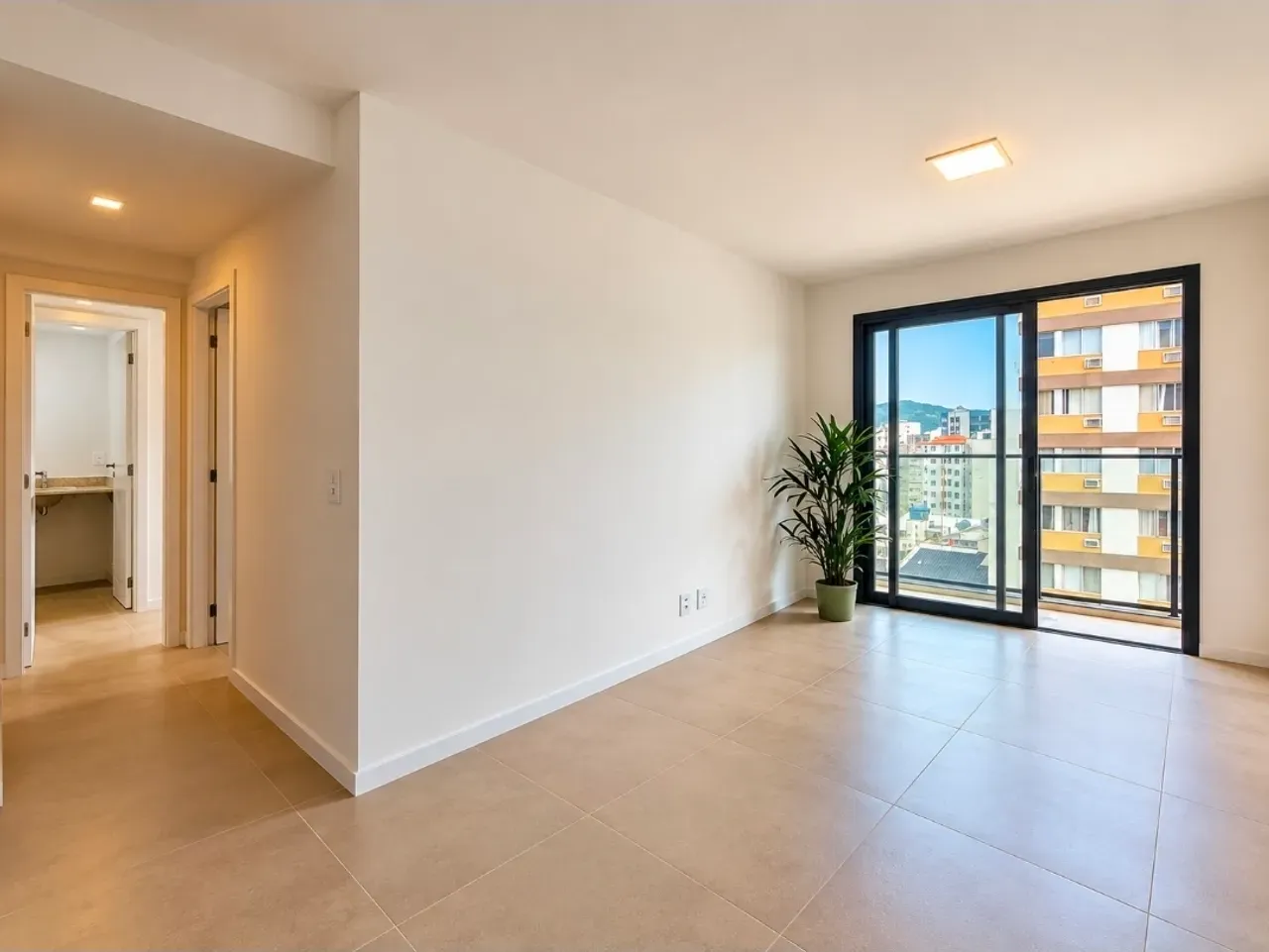 3-bedroom apartment with a water view in Rio de Janeiro — photo 7
