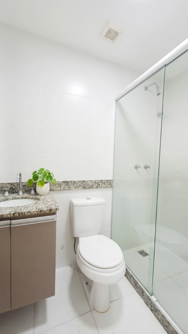 Apartment, 70 m², with a glass-enclosed balcony — photo 16