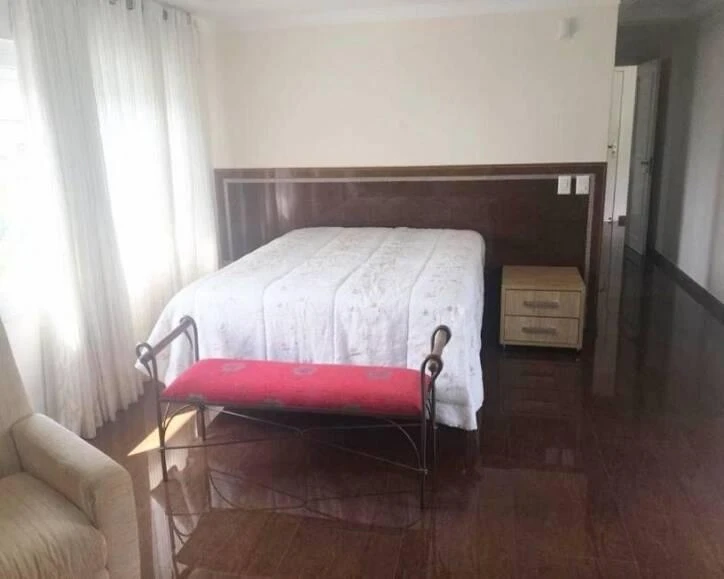 Washing machine in a 5-bedroom house, 420 m² — photo 15