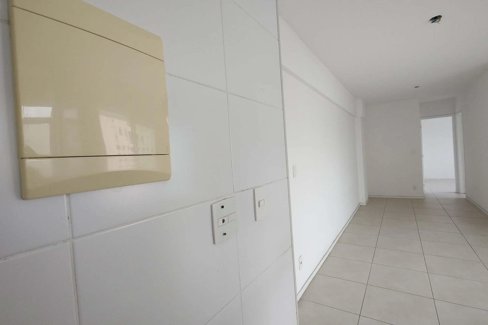 Apartamento de 2 quartos com piscina no condomínio — photo 32