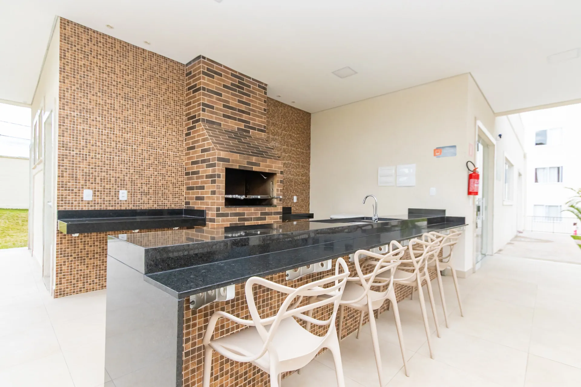 Робоче місце та 2 спальні: квартира 42 м² — photo 61
