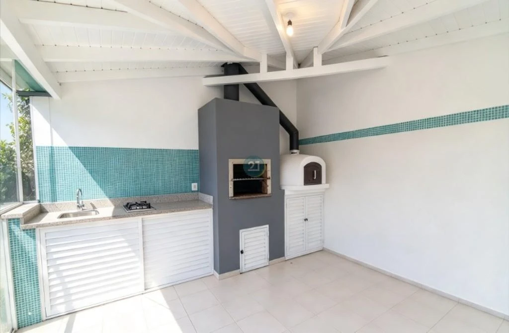 Casa de 4 dormitorios con bañera en Florianópolis — photo 27
