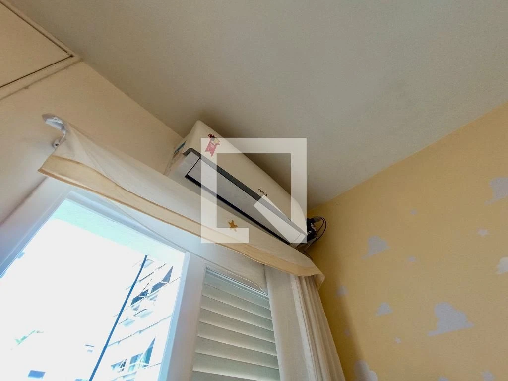 Furnished apartment with private yard and BBQ — photo 56