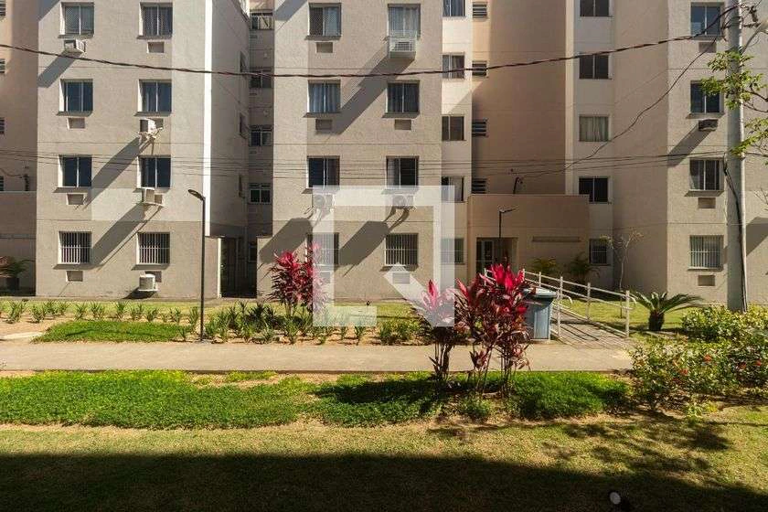 Apartamento de 2 quartos com cozinha compacta e 1 vaga — photo 5