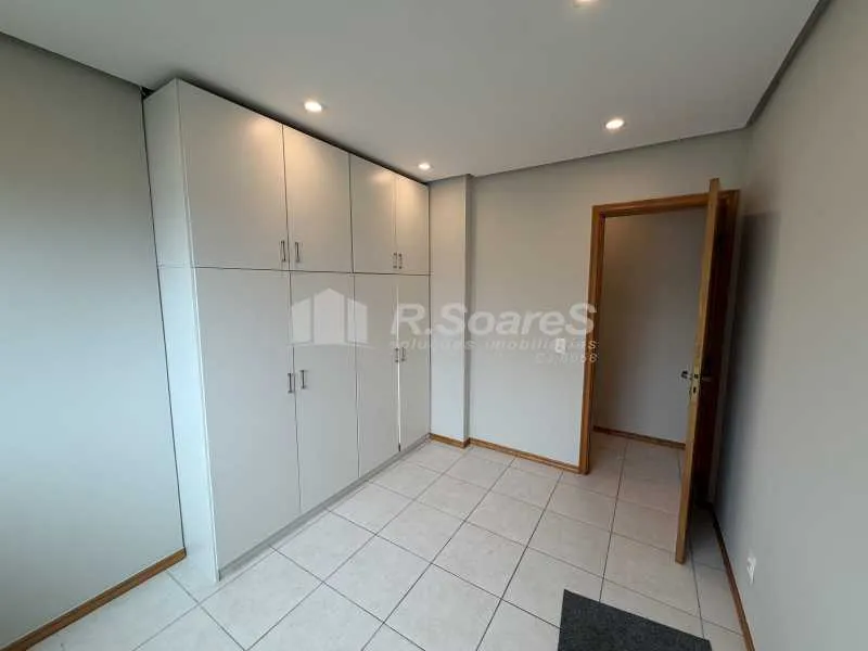 Apartamento de 3 quartos em condomínio com piscina aquecida — photo 4