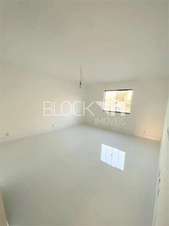 335 m² unfurnished house with 3 en-suite bedrooms — photo 20