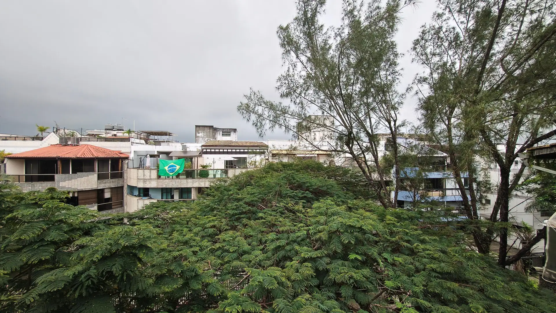3-bedroom apartment, all with their own bathrooms, 311 m² — photo 26